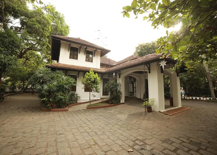 Family Hotel: Heritage Methanam