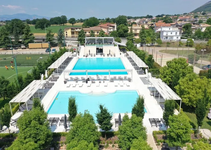  Kairos Resort & Spa