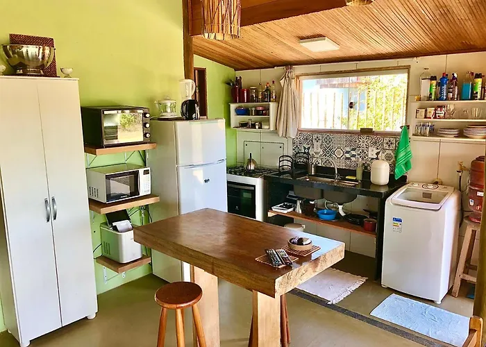 Casa Verde, beira da água com 2 suítes - Mar Doce!