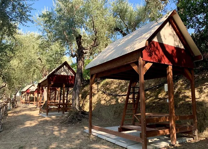 Beach hotel: Hostel & Glamping Santa Fortunata