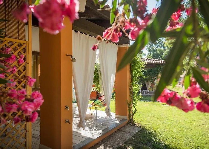 Hotel con piscina: Tiliguerta Glamping&Camping Village