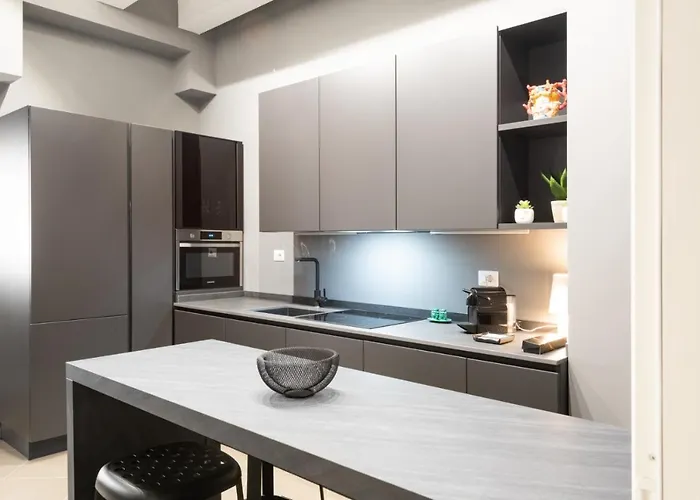 Carlo Suite Apartments con Vasca Idromassaggio