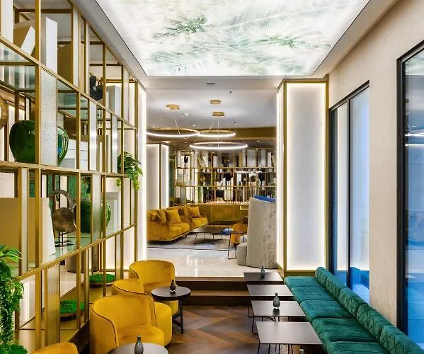 Boetiek hotel: Emerald Hotel By Continental Group