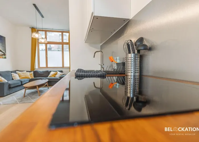 Maison Spacieuse De 6 Chambres Proche Gare Midi