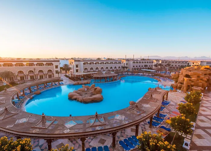  Sunrise Mamlouk Palace