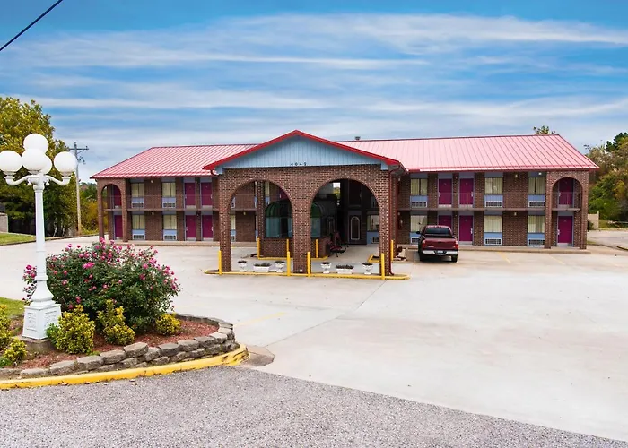 Motel: Howard Johnson Express Inn Eureka Springs