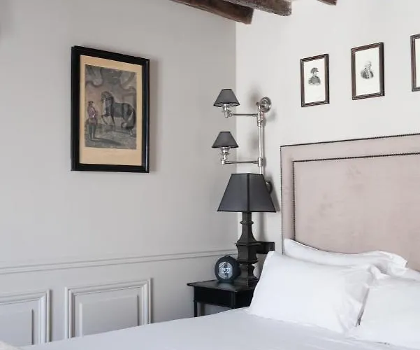 Hotel Saint-Louis En L'Isle - Notre-Dame