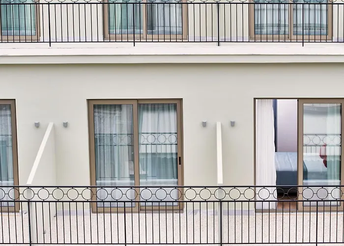 Hôtel pour familles: Hotel Achilleas