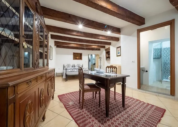 Hotel 4 stelle: Lamarmora 26