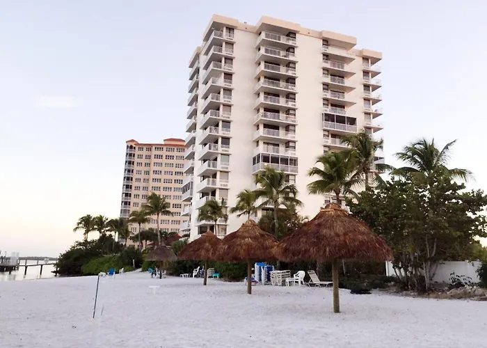 Villa: Lover'S Key Beach Club By Check-In Vacation Rentals