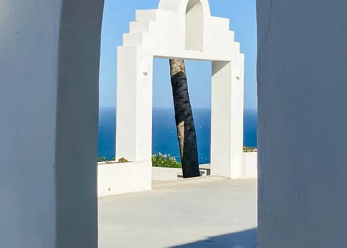 Santorini Guesthouse