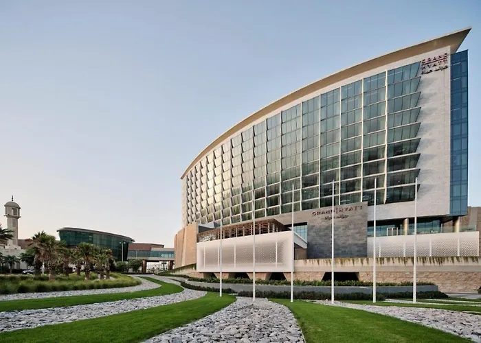 Luxury hotel only: Grand Hyatt Kuwait