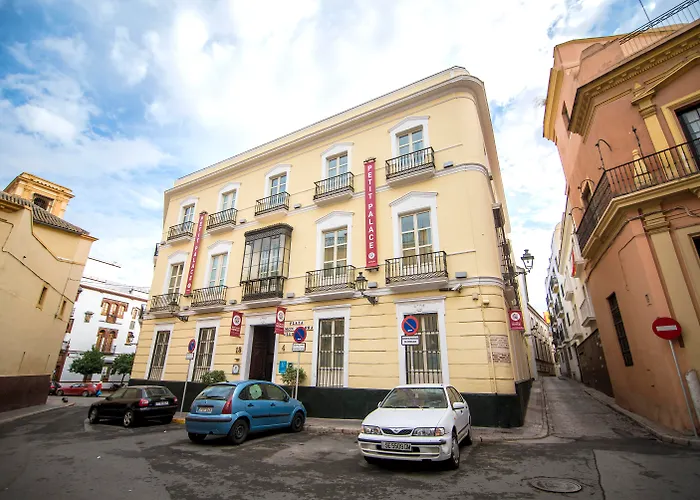 Hotel 5 stelle: Petit Palace Santa Cruz