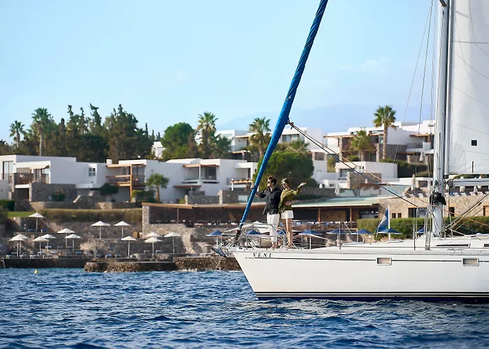 Resort: St. Nicolas Bay Resort Hotel & Villas