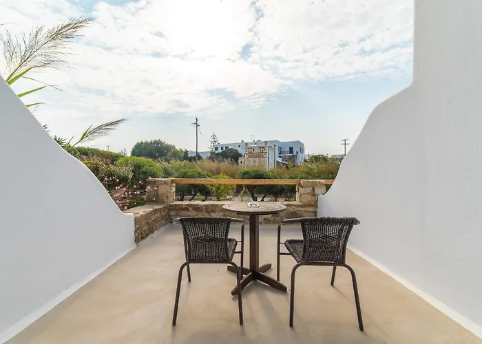 Resort: Vienoula'S Garden Hotel