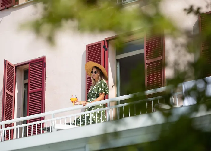 3 star hotel: Best Western Hotel Des Orangers Cannes