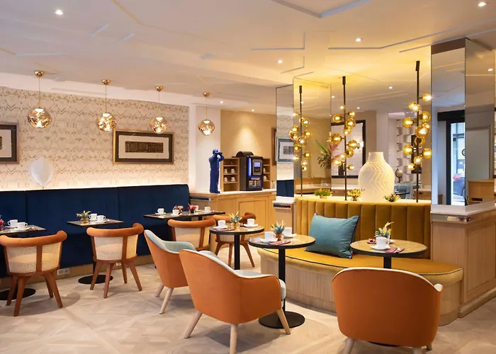 Luxury hotel only: Hotel Phileas Lazare & Spa - Opera