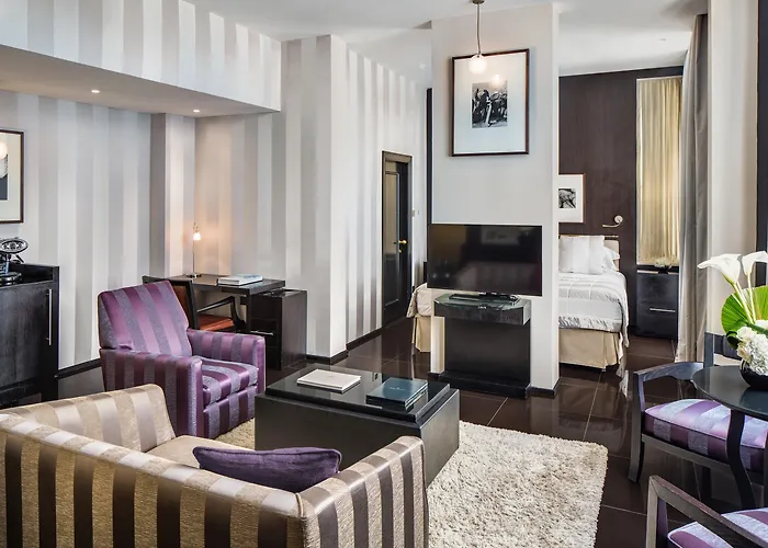 60 Hyde Park Gate Hotel