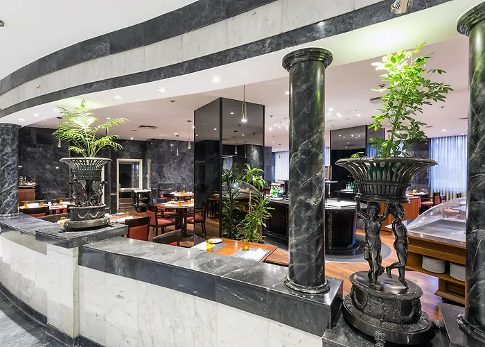 Auto-atendimento: Radisson Blu Hotel Lisbon