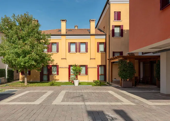 Hôtel pour familles: Unahotels Eco Hotel Villa Costanza Venezia