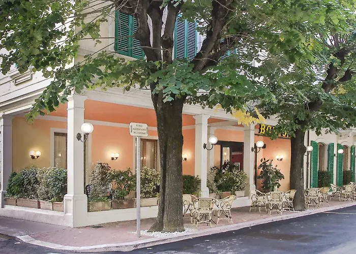 Family Hotel: Hotel Boston