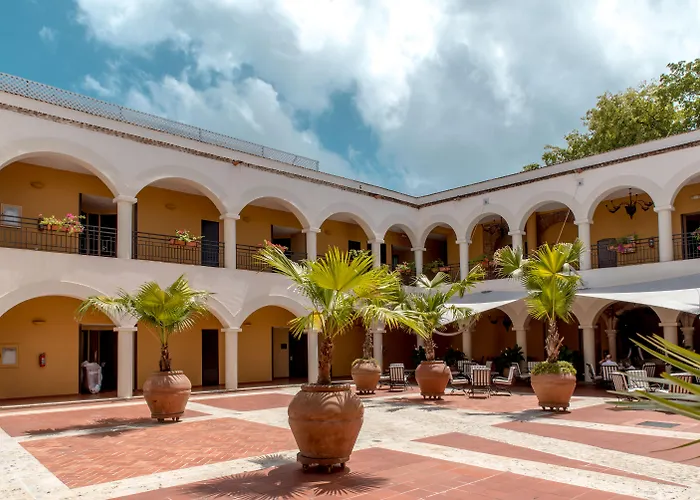 Resort: Hodelpa Nicolas De Ovando