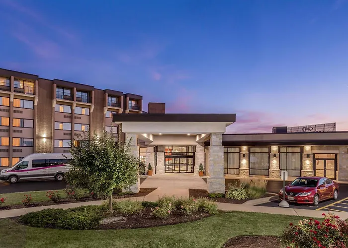 Crowne Plaza Airport By Ihg
