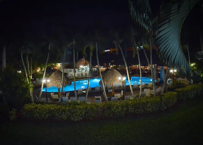 Cheap hotel: Gulfcoast Inn Naples