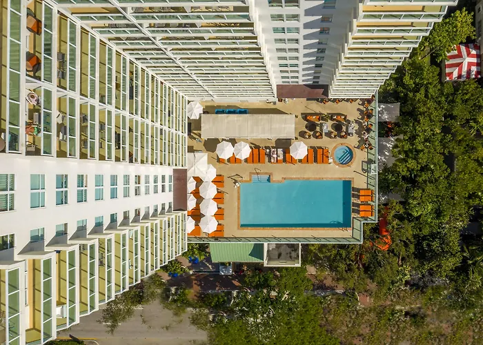 Beach Hotels Arya & Suites Coconut Grove, Worldhotels Distinctive