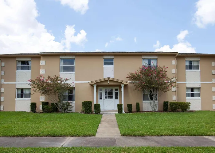 Super 8 By Wyndham