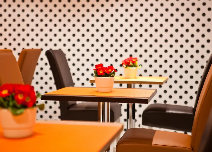 Beach hotel: Platinum Apartments Aparthotel