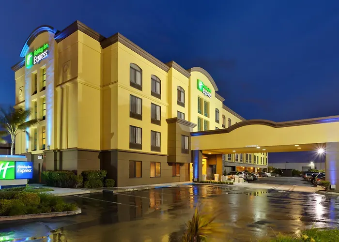 Jacuzzi hotel: Holiday Inn Express San Francisco Airport North By Ihg