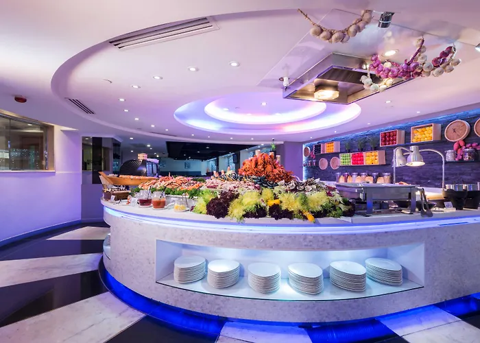 Сity center hotels Metropark Mongkok