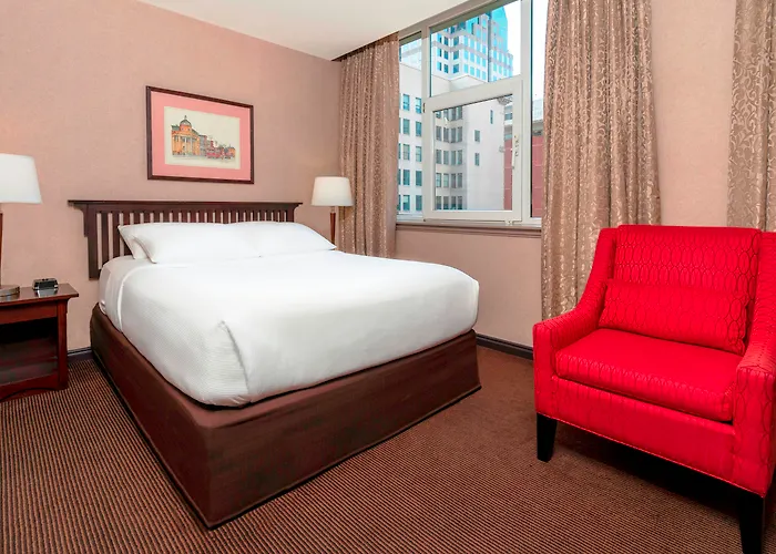 Ramada Limited Downtown Vancouver