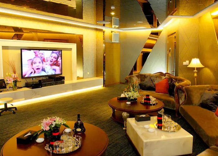 Spa Hotels Resorts Central Shanghai - Nanjing Road