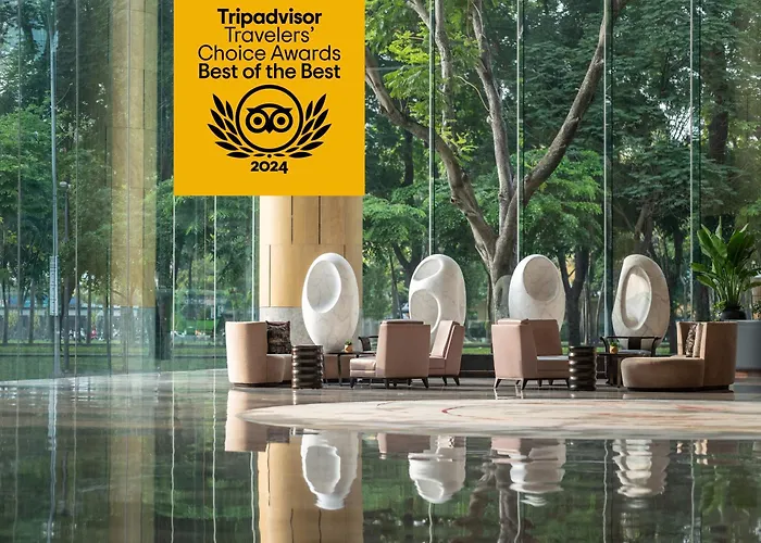 Central hotel: New World Saigon Hotel