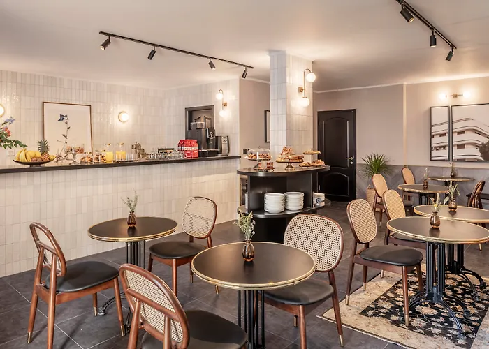 Hôtel bon marché: The New Port Hotel Tlv
