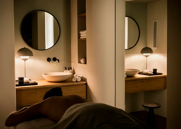 Hôtel de luxe: Hôtel National Des Arts et Métiers