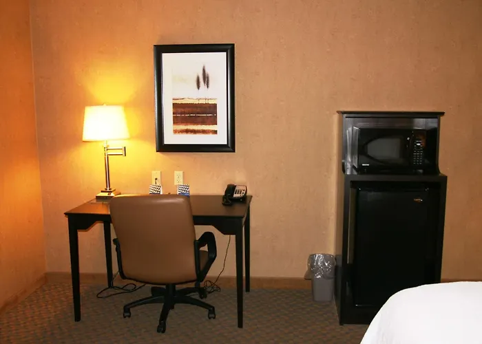 Resort: Hampton Inn And Suites Barstow