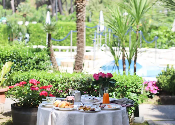 Hotel con tennis: Grand Hotel Gallia