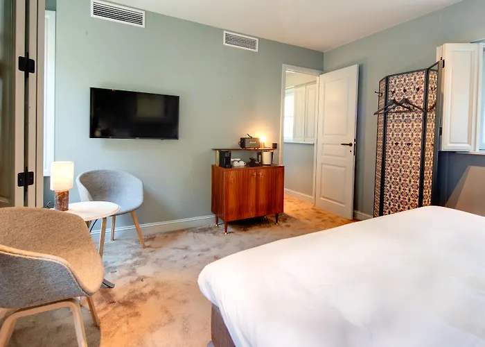Hotels With Four Stars Monastere Maastricht