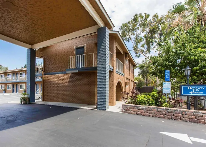 Rodeway Inn Escondido Downtown