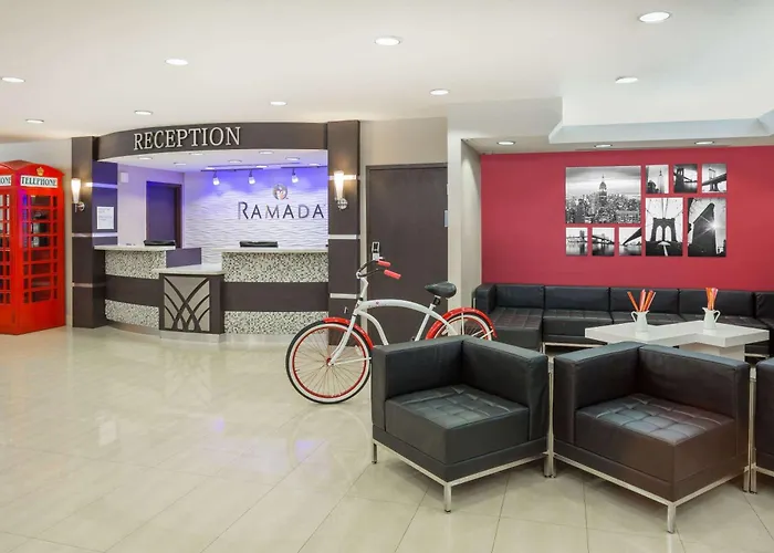 Cheap hotel: Ramada By Wyndham Miami Springs/Miami International Airport