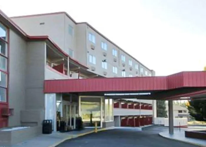 Cheap hotel: Quality Inn & Suites Airport