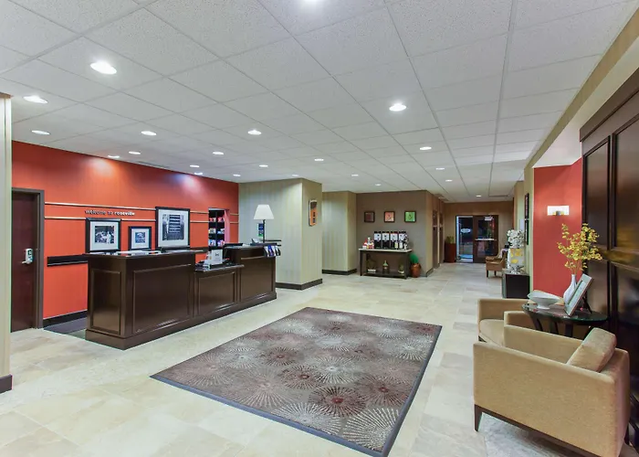 Resort: Hampton Inn & Suites Roseville