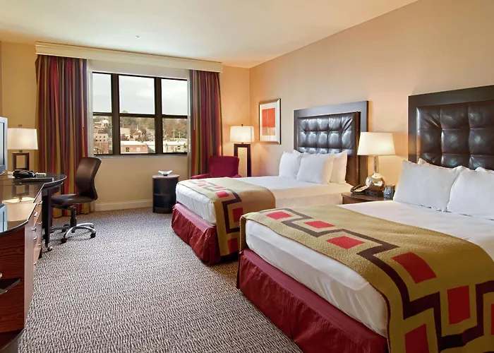 Hotels With Four Stars Hilton Promenade Branson Landing