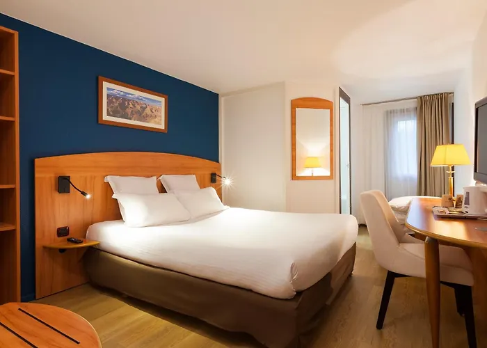 Family Hotel: Comfort Hotel Evreux