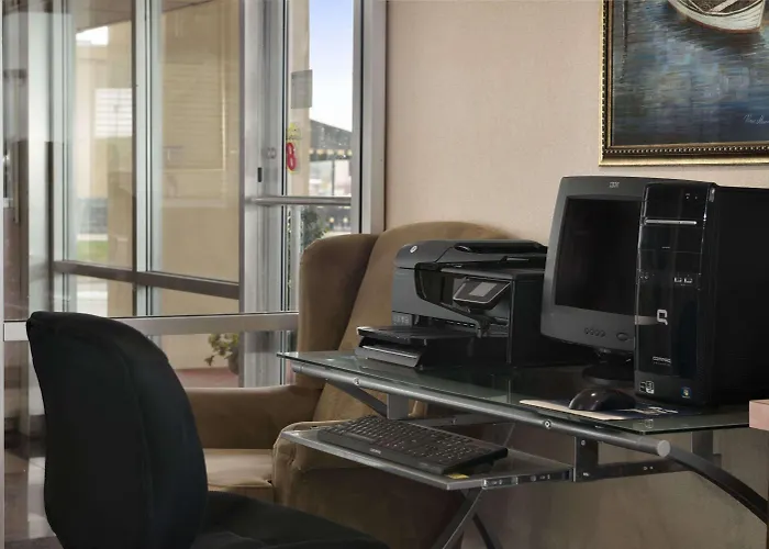 Motel: Super 8 By Wyndham Meridian