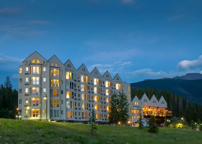 Central hotel: Winter Park Mountain Lodge