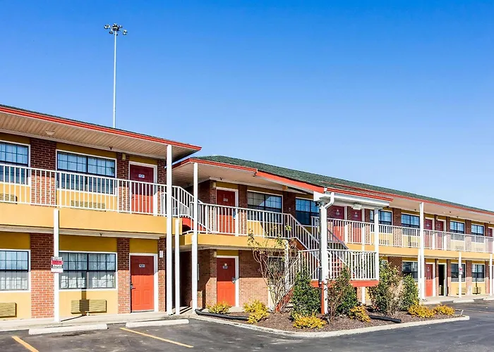 Golf hotel: Rodeway Inn & Suites Smyrna - Nashville Area